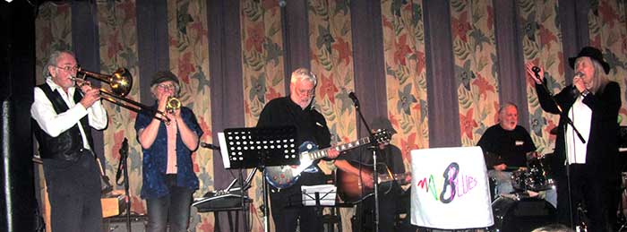Inger Forsberg med band